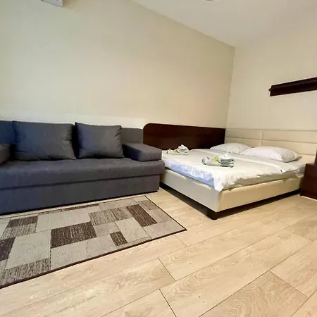 Apartment Hotelroom 32 *