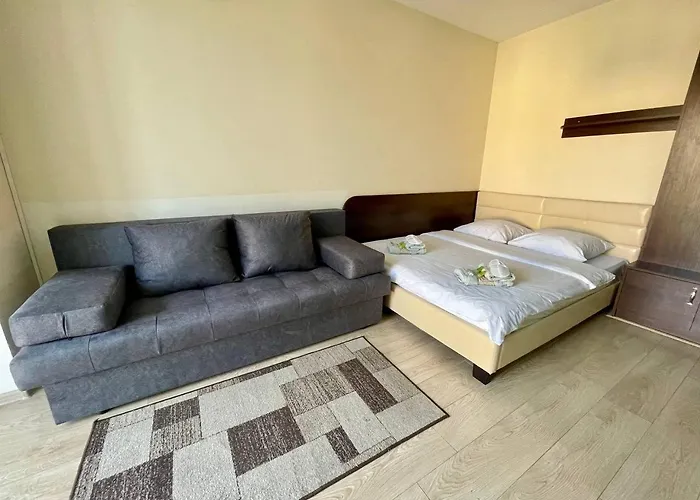 Hotelroom 32 公寓 乌日霍罗德